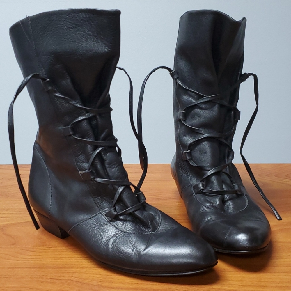 Vintage Womens Leather Boots 8
